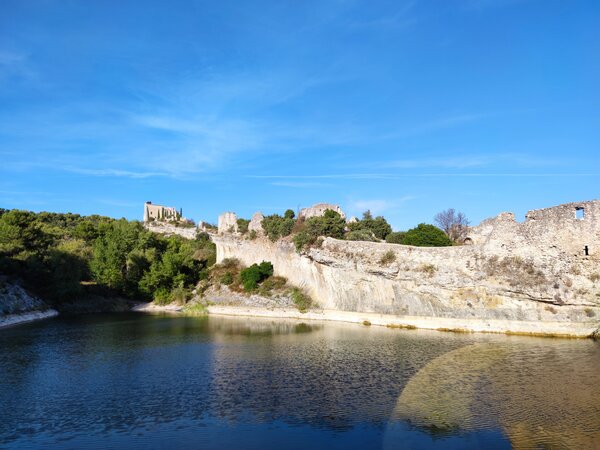 Perched villages off the beaten track in the Luberon